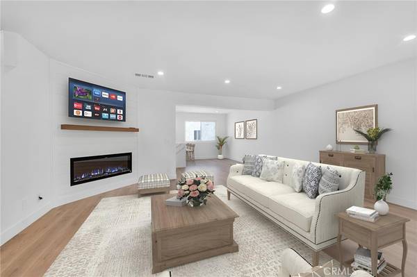18333 Hatteras ST #68, Tarzana, CA 91356