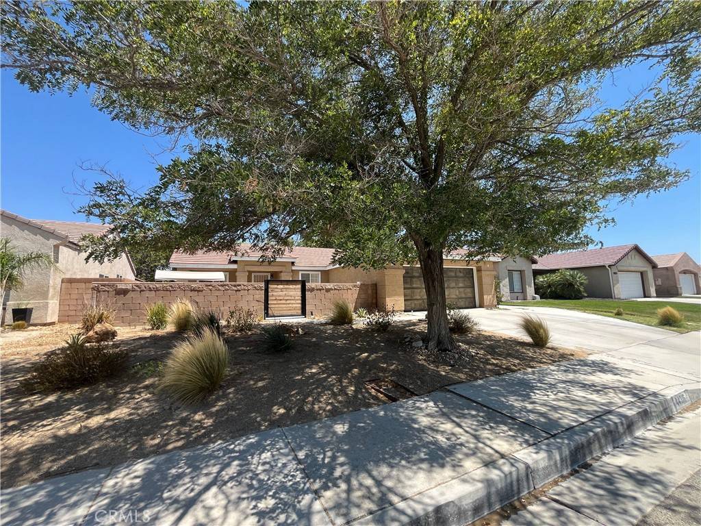Lancaster, CA 93536,44316 Brandon Thomas WAY