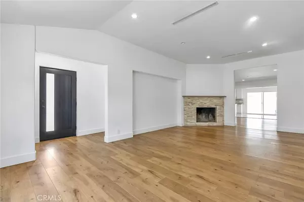 North Hollywood, CA 91606,6015 Laurelgrove AVE