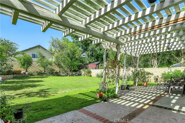 Winnetka, CA 91306,20247 Arminta ST
