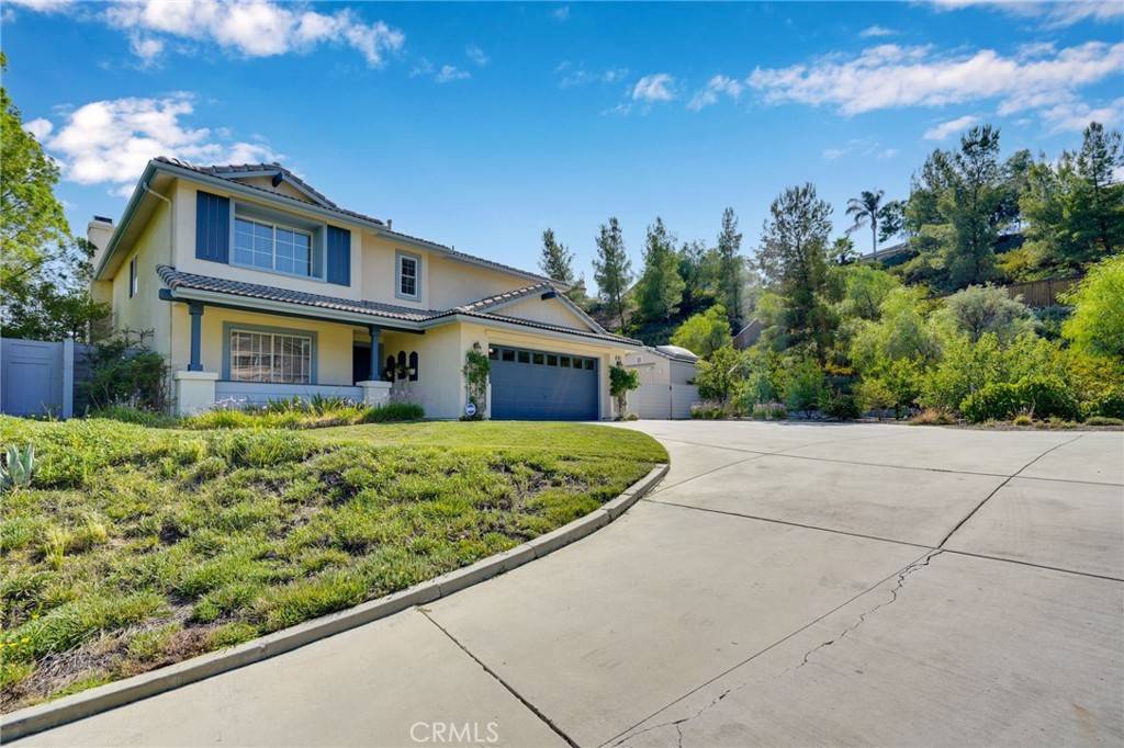 28619 Black Oak LN, Castaic, CA 91384