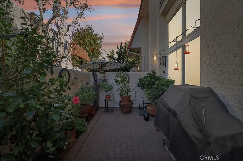 Woodland Hills, CA 91367,6225 Nita AVE