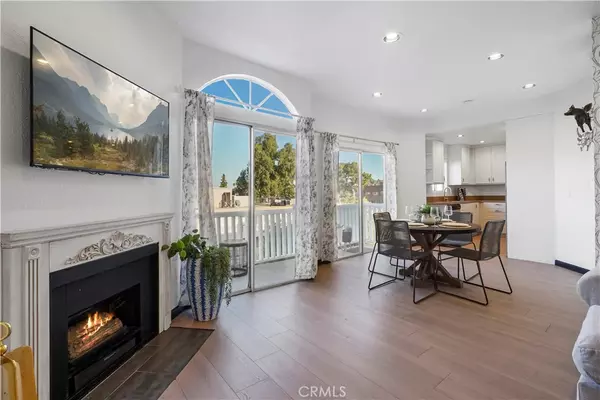 Encino, CA 91316,5135 Zelzah AVE #307