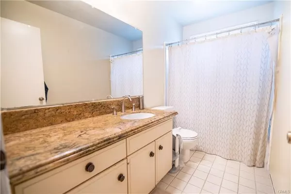 Sylmar, CA 91342,13922 Rex ST