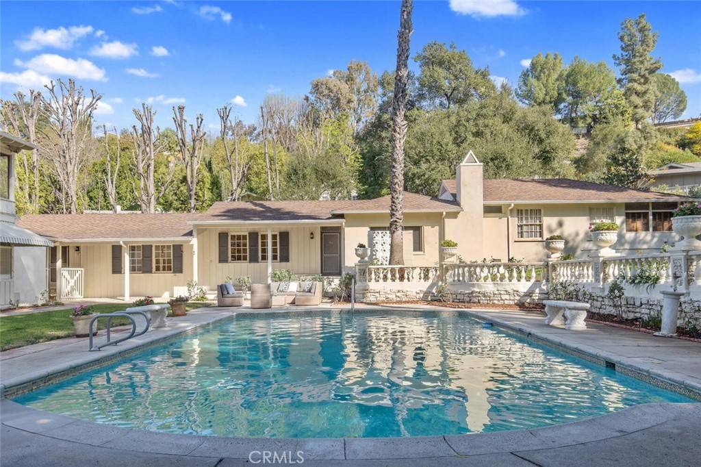 16226 Elisa PL,  Encino,  CA 91436