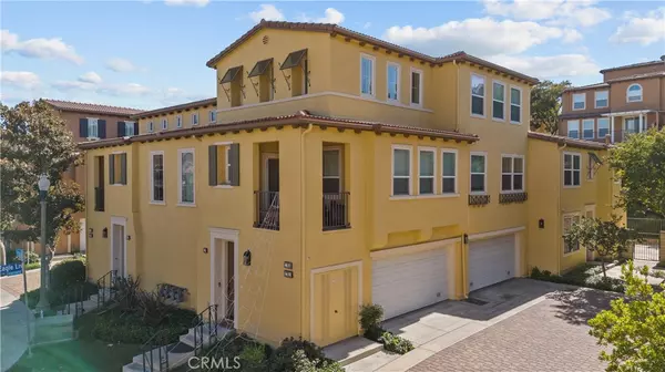 27053 Fairway LN #60,  Valencia,  CA 91381