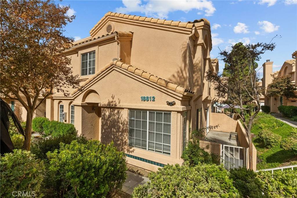 Newhall, CA 91321,18812 Vista Del Canon #A