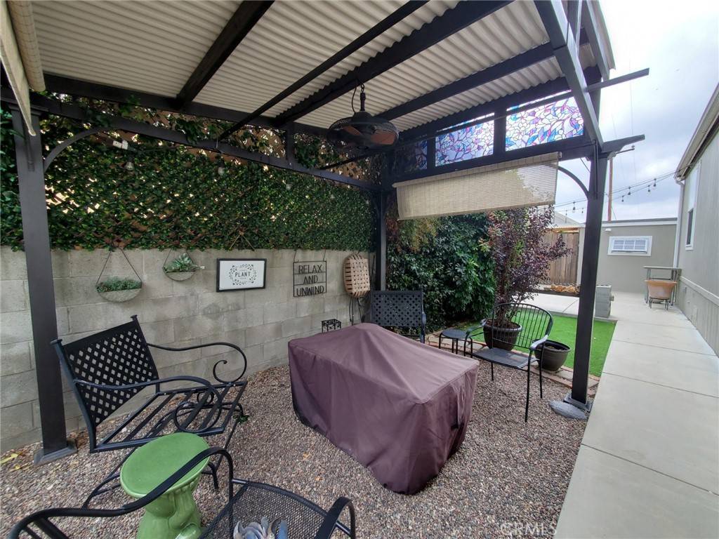 Canyon Country, CA 91351,27361 Sierra HWY #312