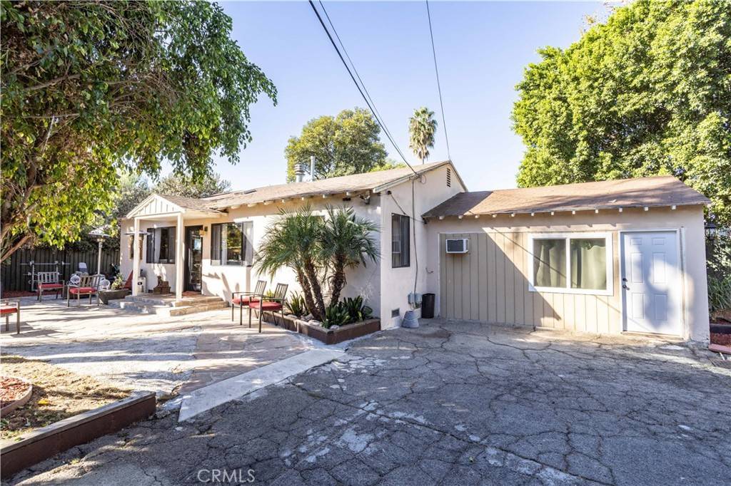 Reseda, CA 91335,7457 Enfield AVE