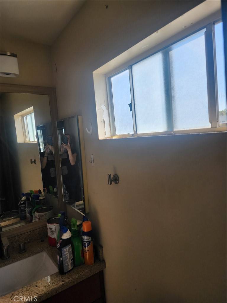 Canoga Park, CA 91303,22040 Gault ST #50