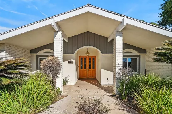 19911 Lassen ST, Chatsworth, CA 91311