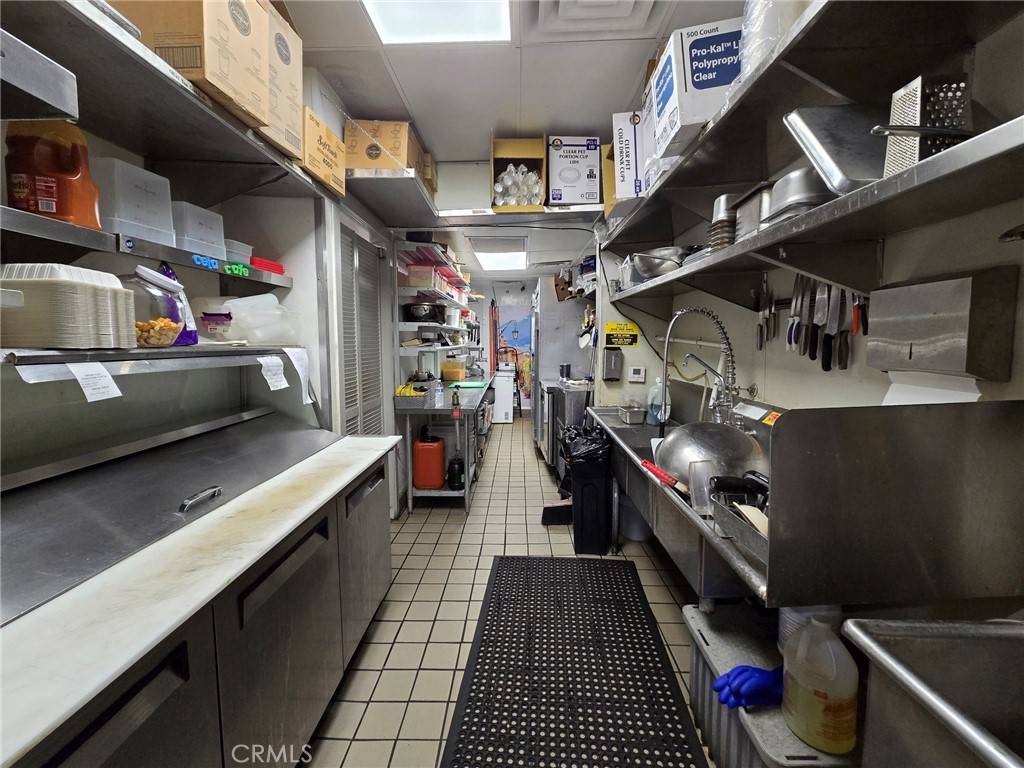 Burbank, CA 91505,3511 W Magnolia BLVD
