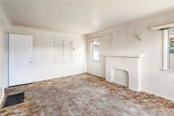 Bellflower, CA 90706,9455 Cedar ST