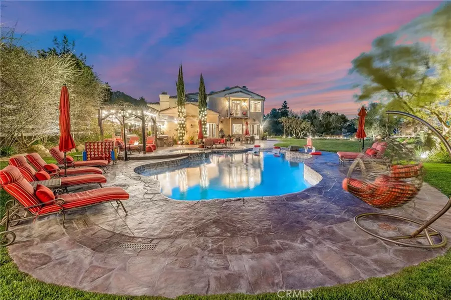 10 Sage LN, Bell Canyon, CA 91307