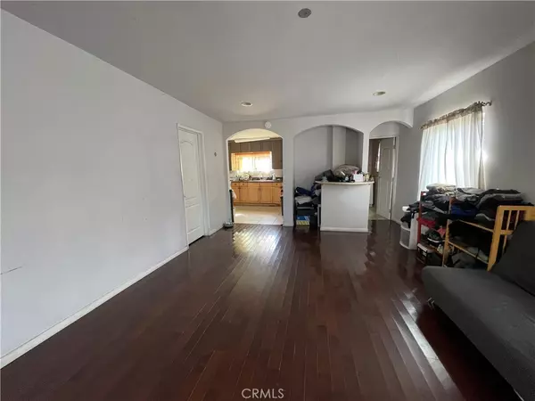 Los Angeles, CA 90041,4464 Lincoln AVE