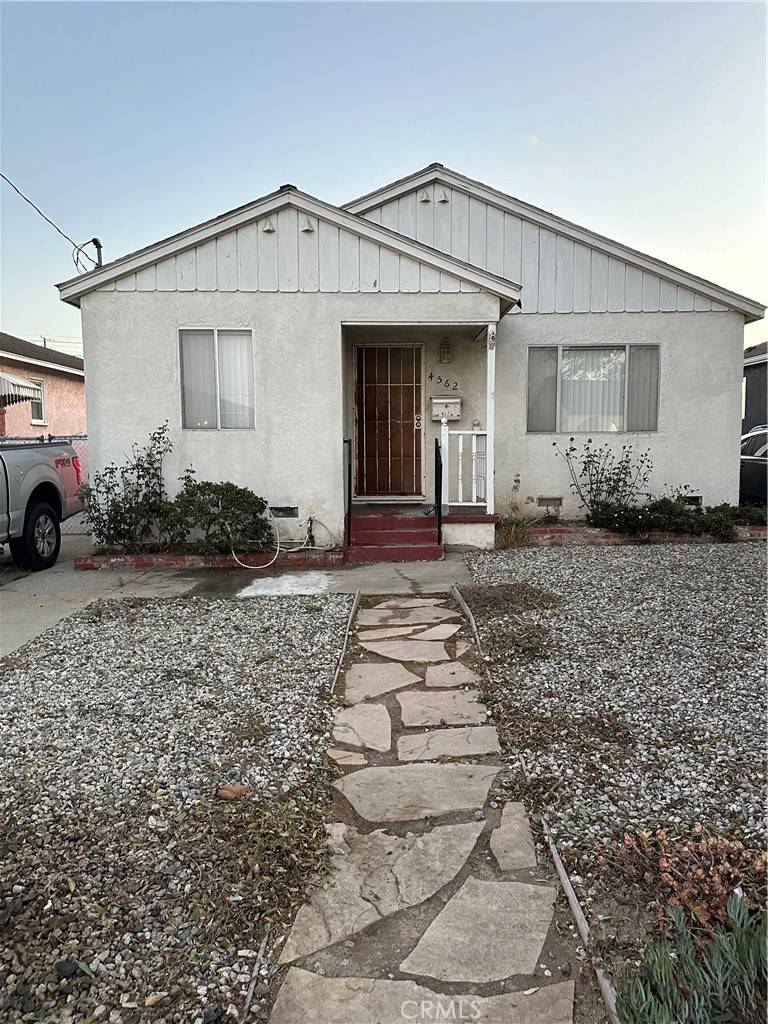 4562 W 142nd ST, Hawthorne, CA 90250