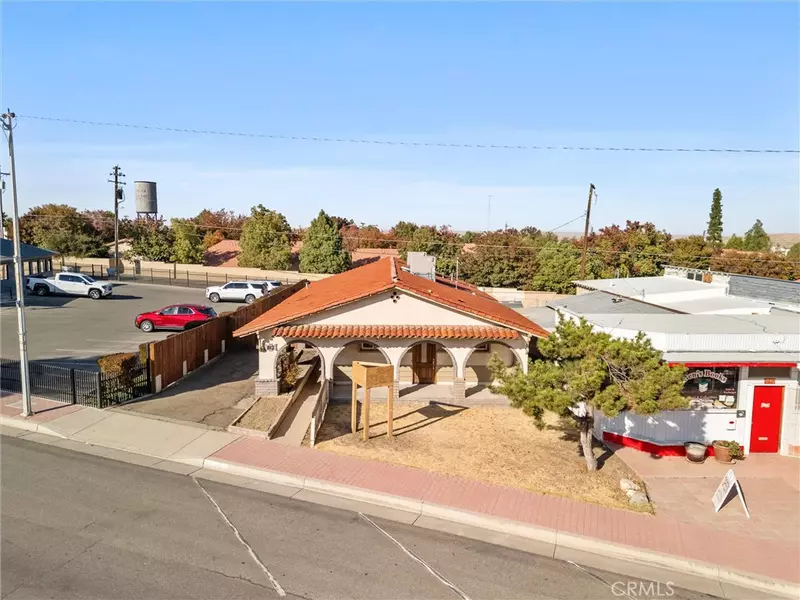 812 Center ST, Taft, CA 93268