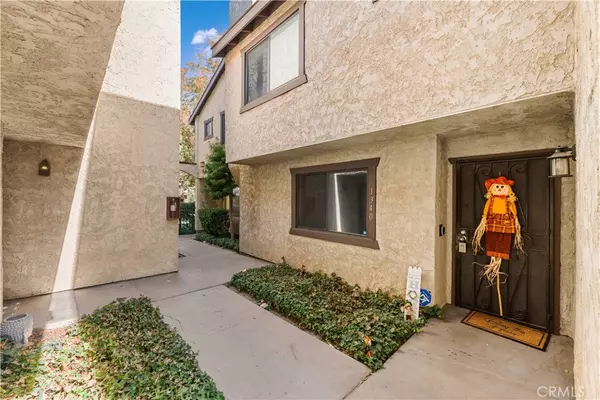 1340 W Avenue J4,  Lancaster,  CA 93534