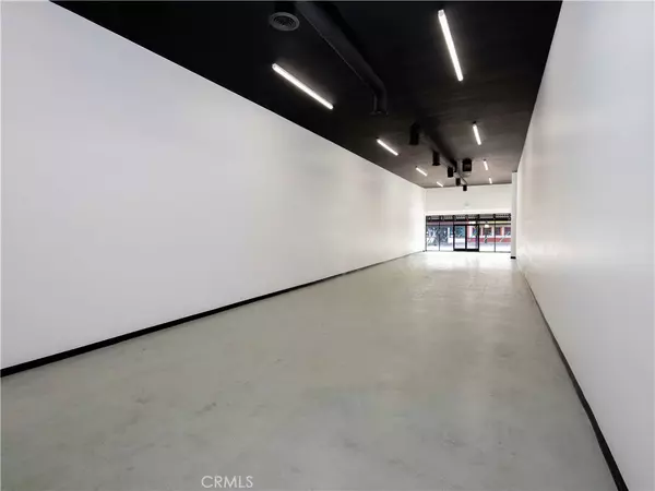 Burbank, CA 91502,212 N San Fernando BLVD
