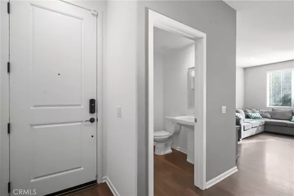 Sylmar, CA 91342,14914 W. Navarre WAY