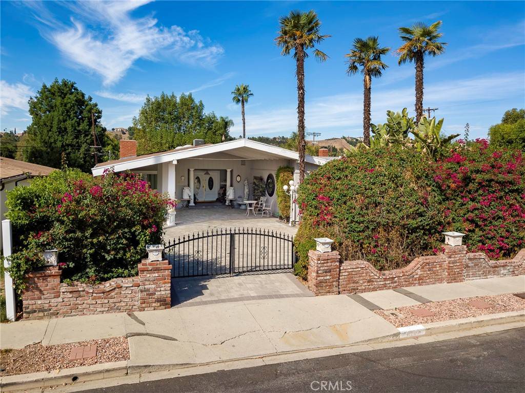 Woodland Hills, CA 91364,4747 Don Pio DR