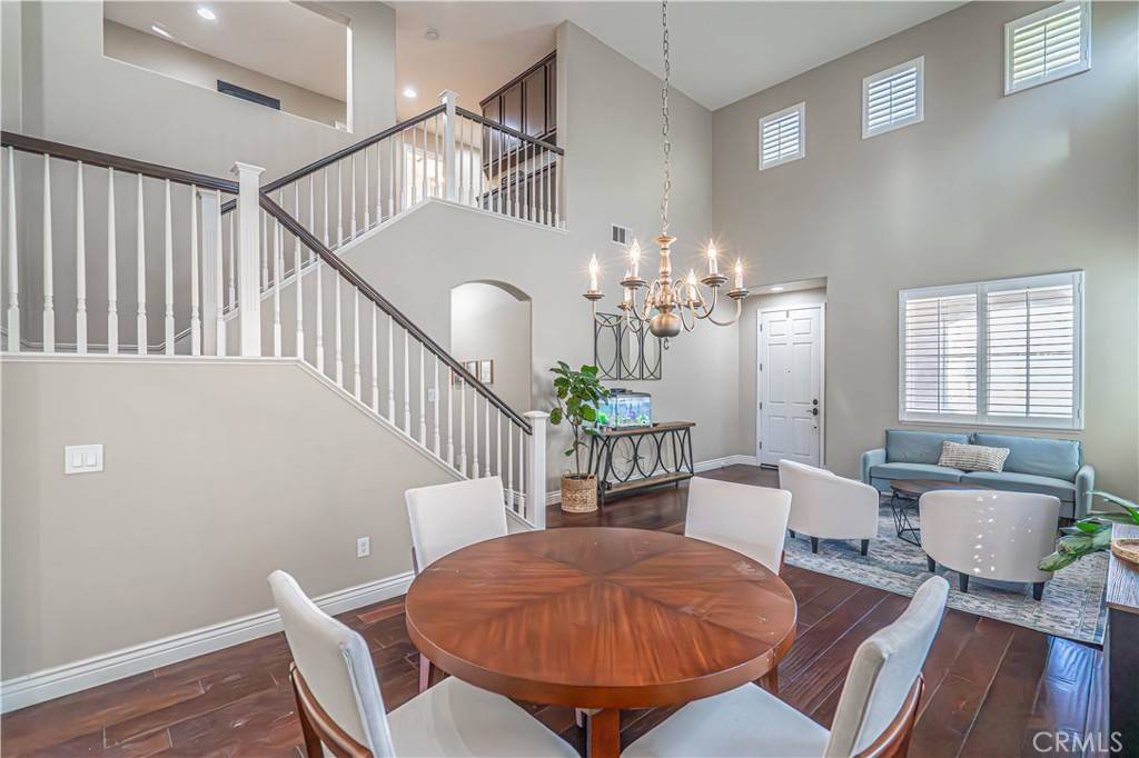 Valencia, CA 91354,23916 Rancho CT