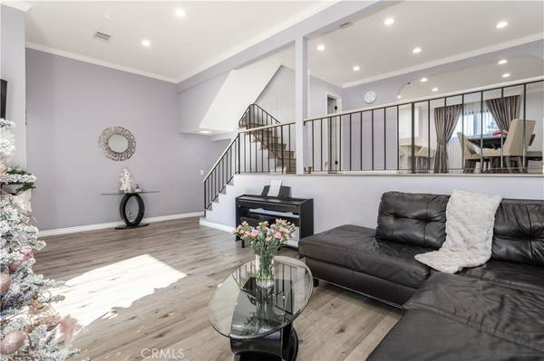 Reseda, CA 91335,18425 Saticoy ST #9