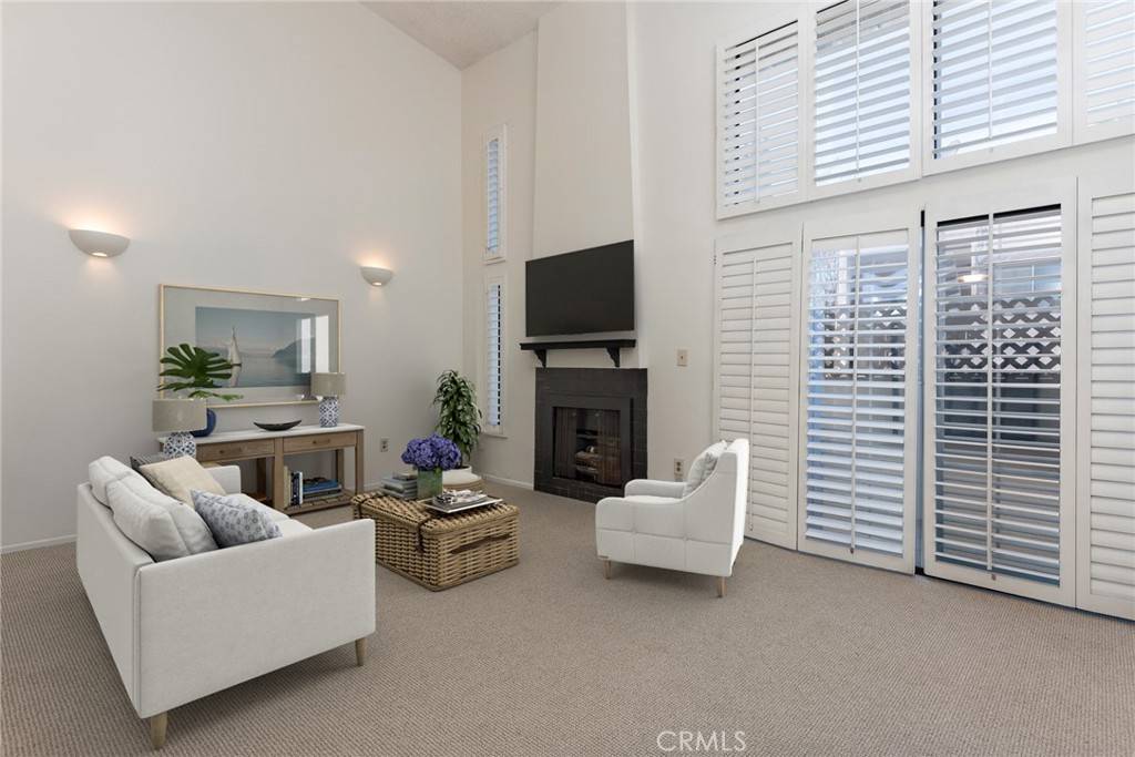 Valley Village, CA 91607,5255 Bellingham AVE #208