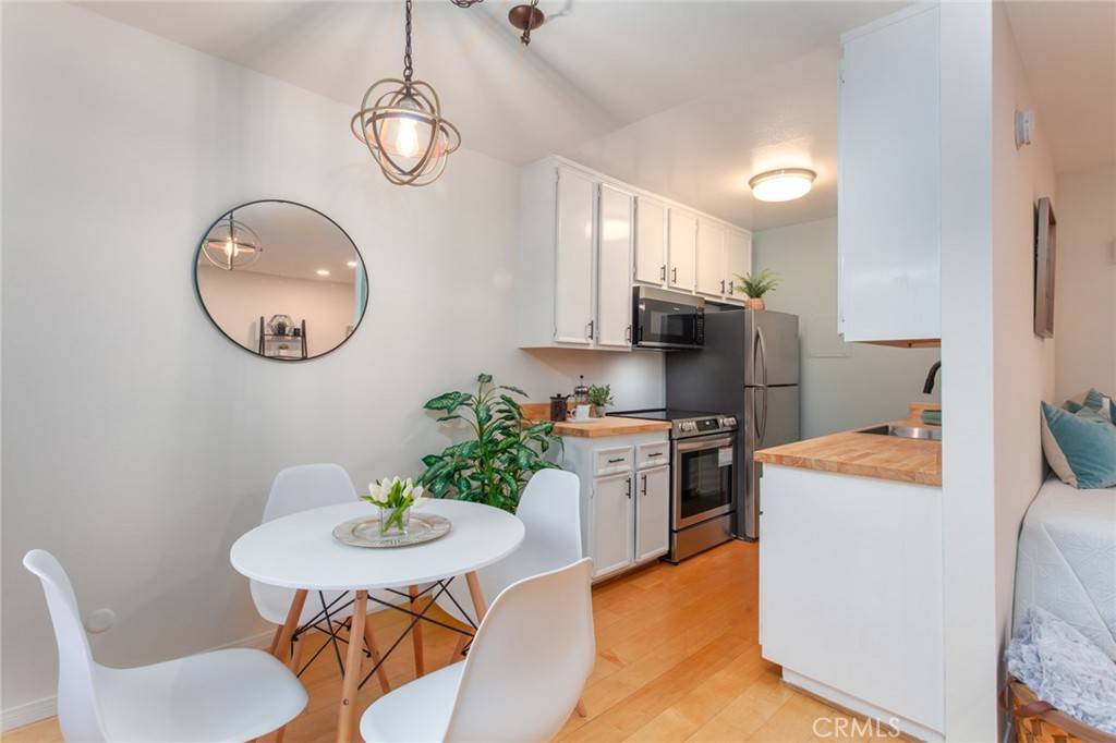 1735 N Fuller AVE #425, Los Angeles, CA 90046