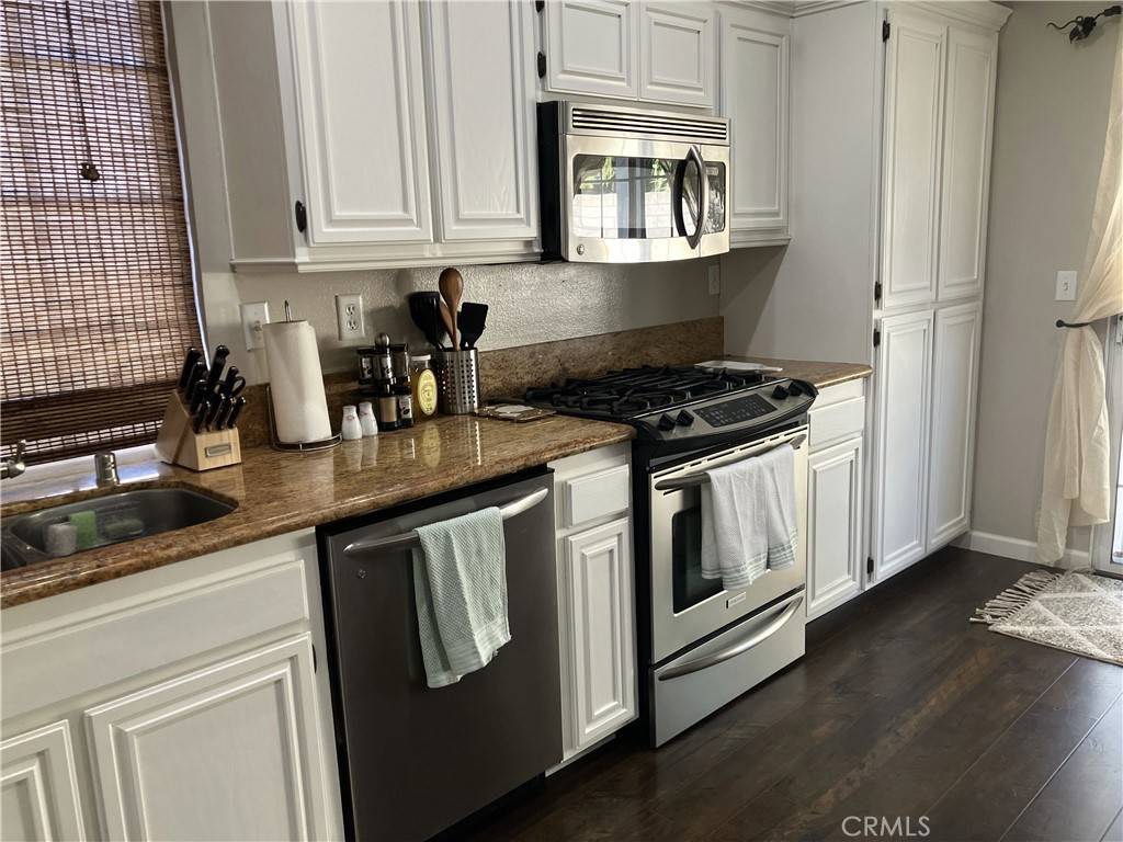 Simi Valley, CA 93063,6611 Sasparilla DR