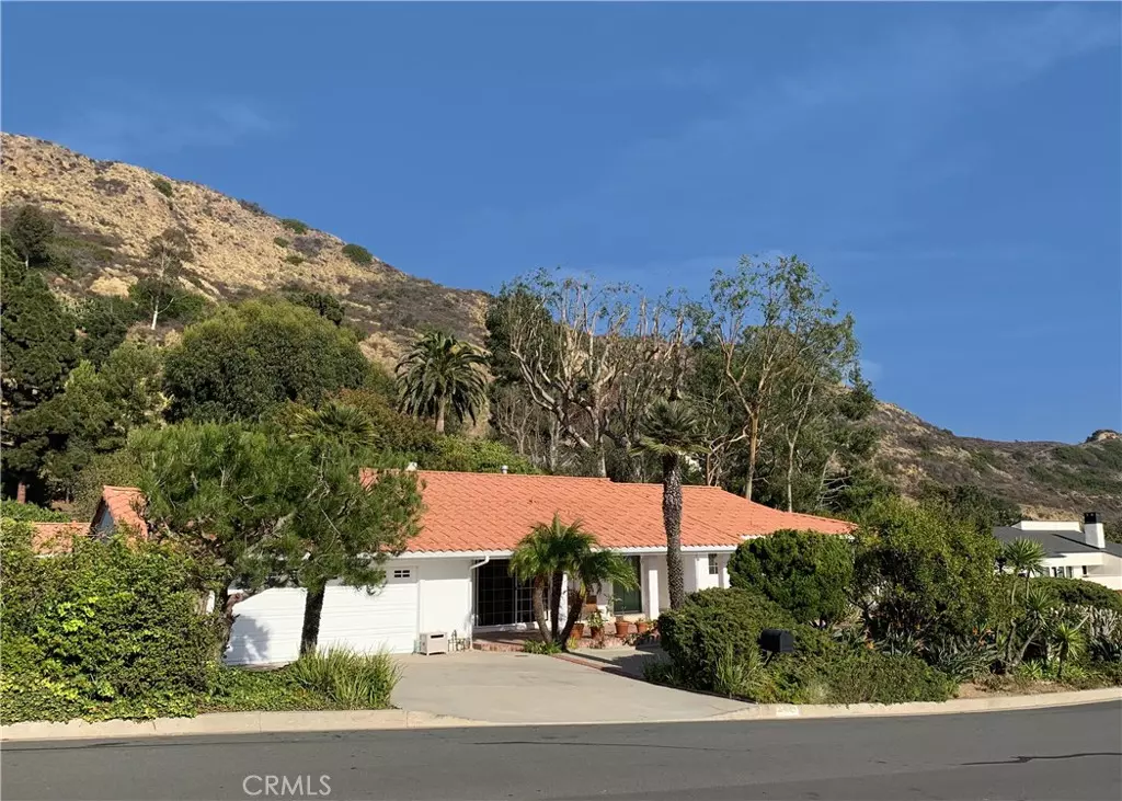 Malibu, CA 90265,20407 Seaboard RD