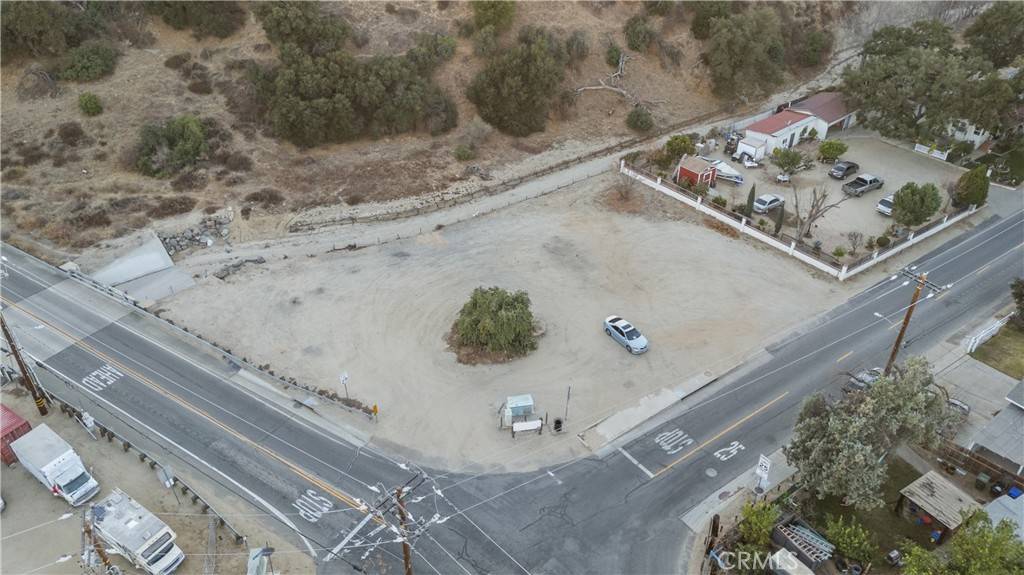 30006 San Martinez, Val Verde, CA 91384