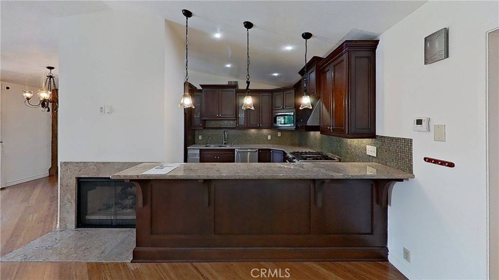Agoura Hills, CA 91301,29121 Thousand Oaks BLVD #C