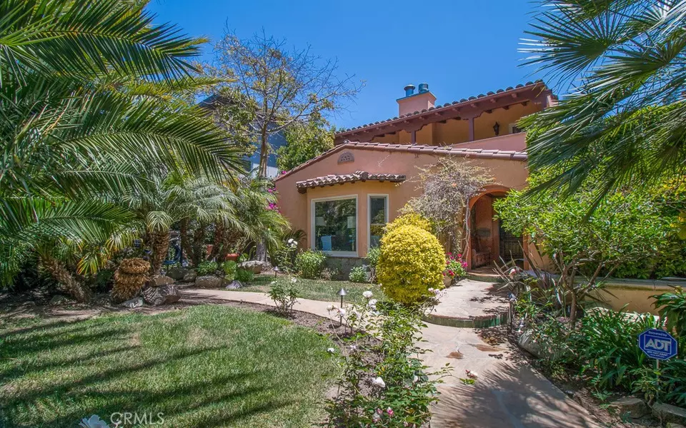 3524 Grand View BLVD, Los Angeles, CA 90066