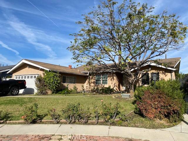 15833 Gresham ST, North Hills, CA 91343