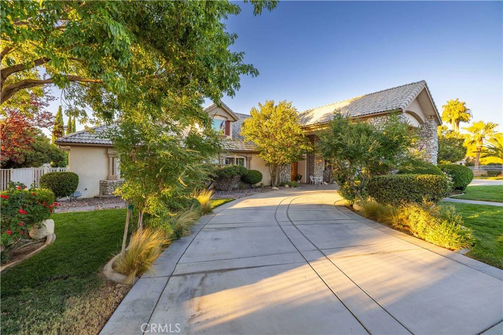 Palmdale, CA 93551,2761 W Avenue O4