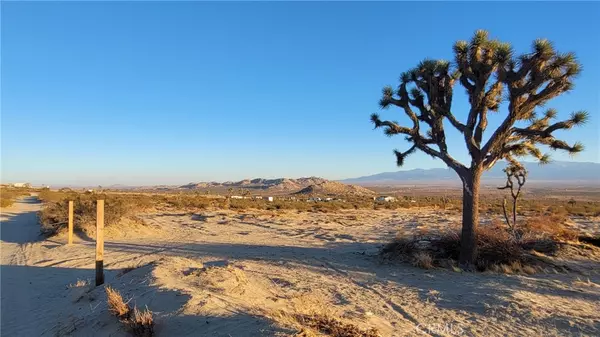 Palmdale, CA 93591,0 E Avenue N-8