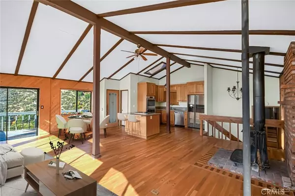 Tehachapi, CA 93561,25160 Artesian CT