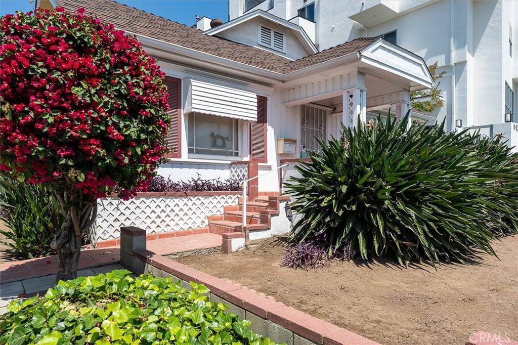 West Hollywood, CA 90046,1025 N Vista ST