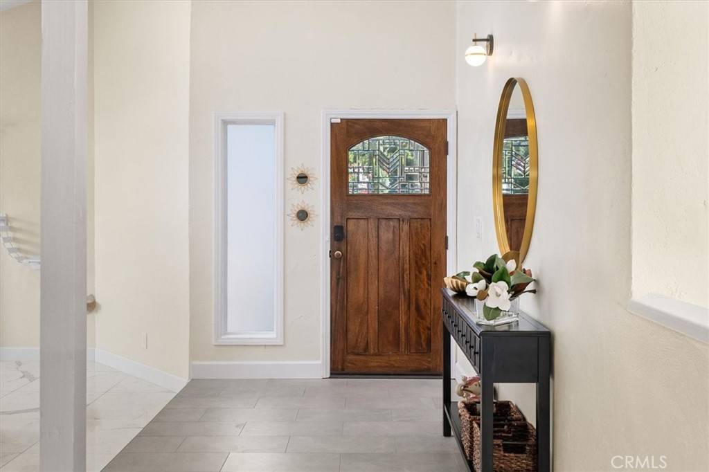 Newhall, CA 91321,23726 La Salle Canyon RD