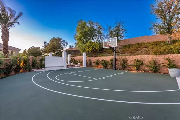 Chatsworth, CA 91311,11051 Sweetwater CT