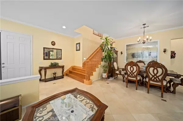 Canyon Country, CA 91387,17268 Sierra Sunrise LN