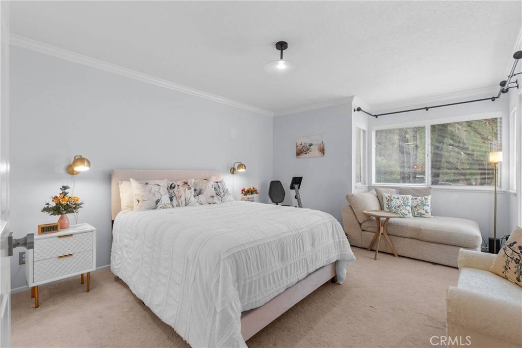 Valencia, CA 91355,23943 Arroyo Park DR #187