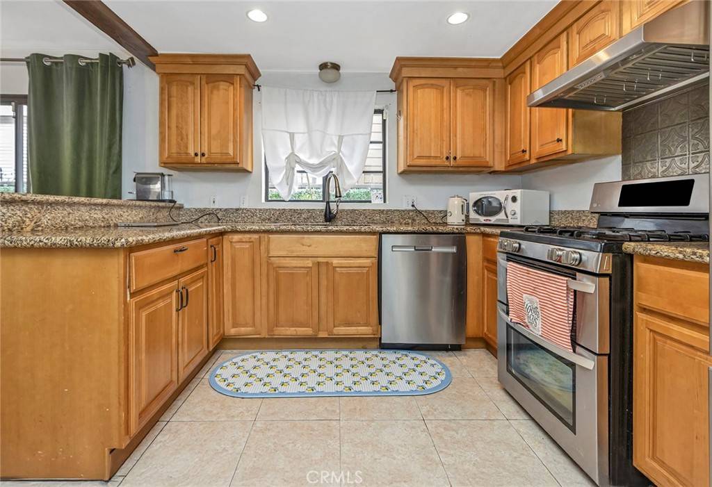 Burbank, CA 91501,645 E Magnolia BLVD #C