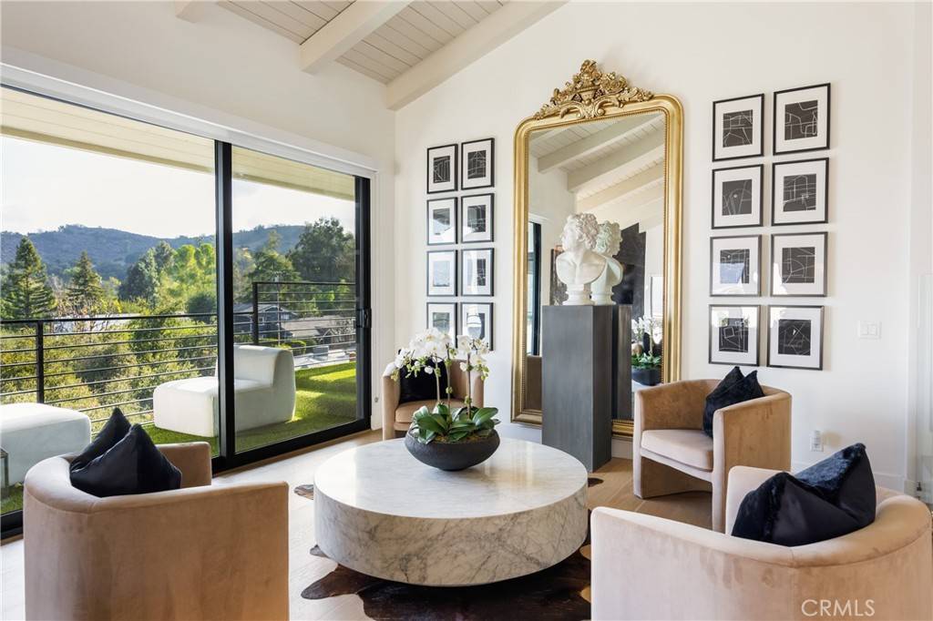 Woodland Hills, CA 91364,4234 Alhama DR