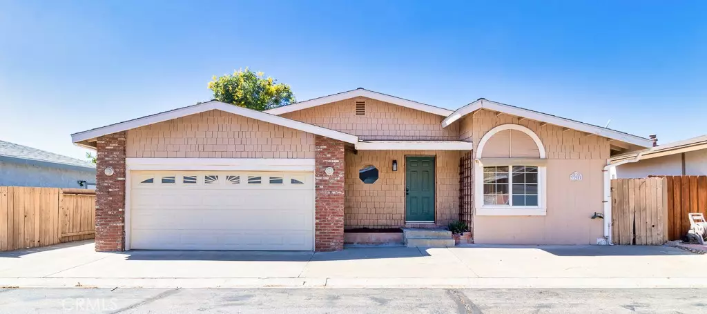 31951 Cinnabar LN, Castaic, CA 91384
