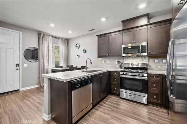 Saugus, CA 91350,22907 Concord DR