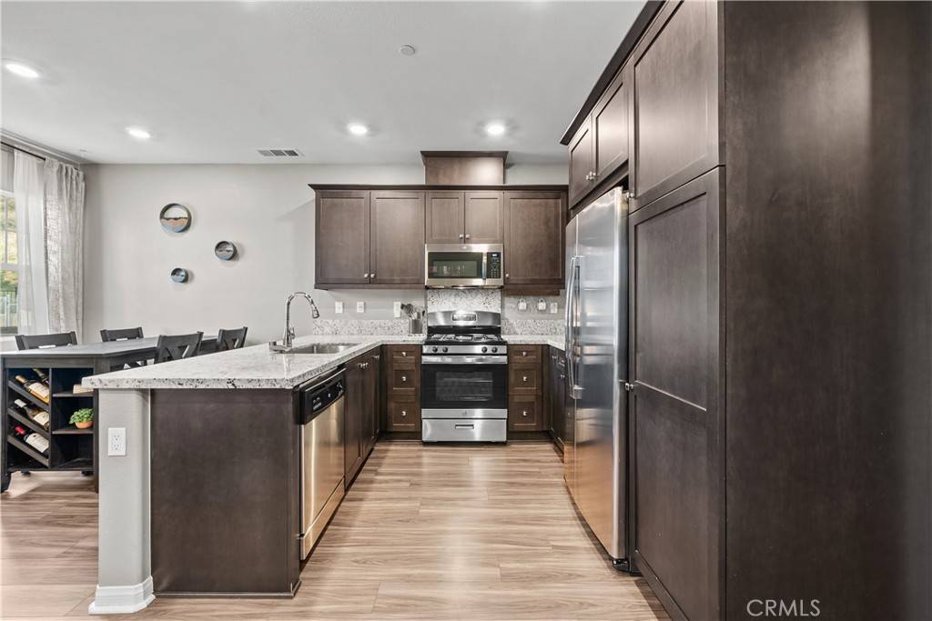 Saugus, CA 91350,22907 Concord DR