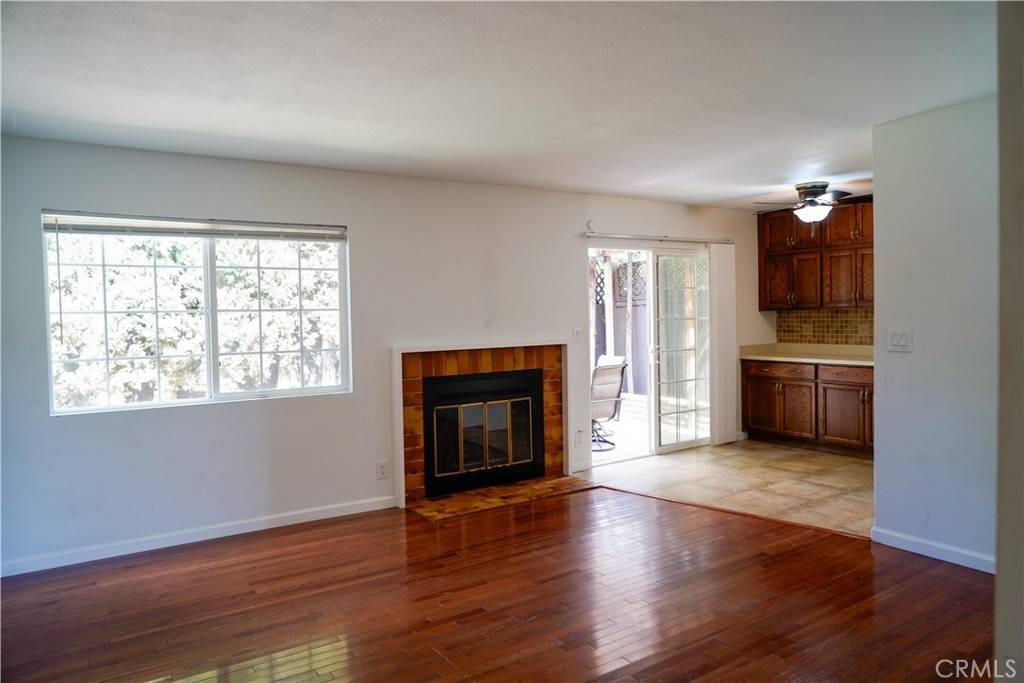 Chatsworth, CA 91311,9103 Olin DR