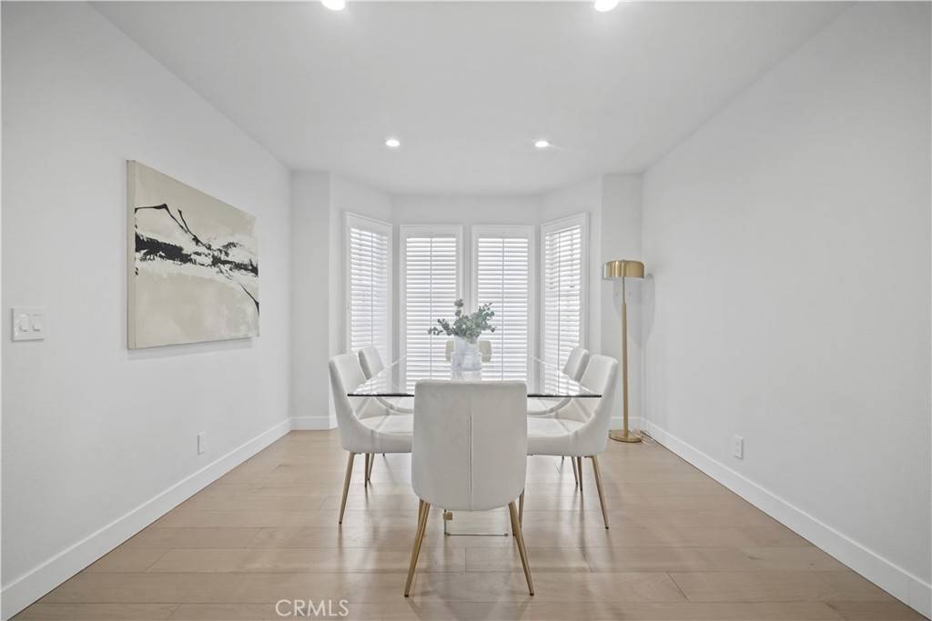 Westlake Village, CA 91361,2908 Shadow Brook LN